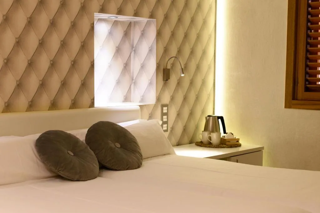Doppelzimmer – 1 oder 2 Betten — Hotel De Martin
