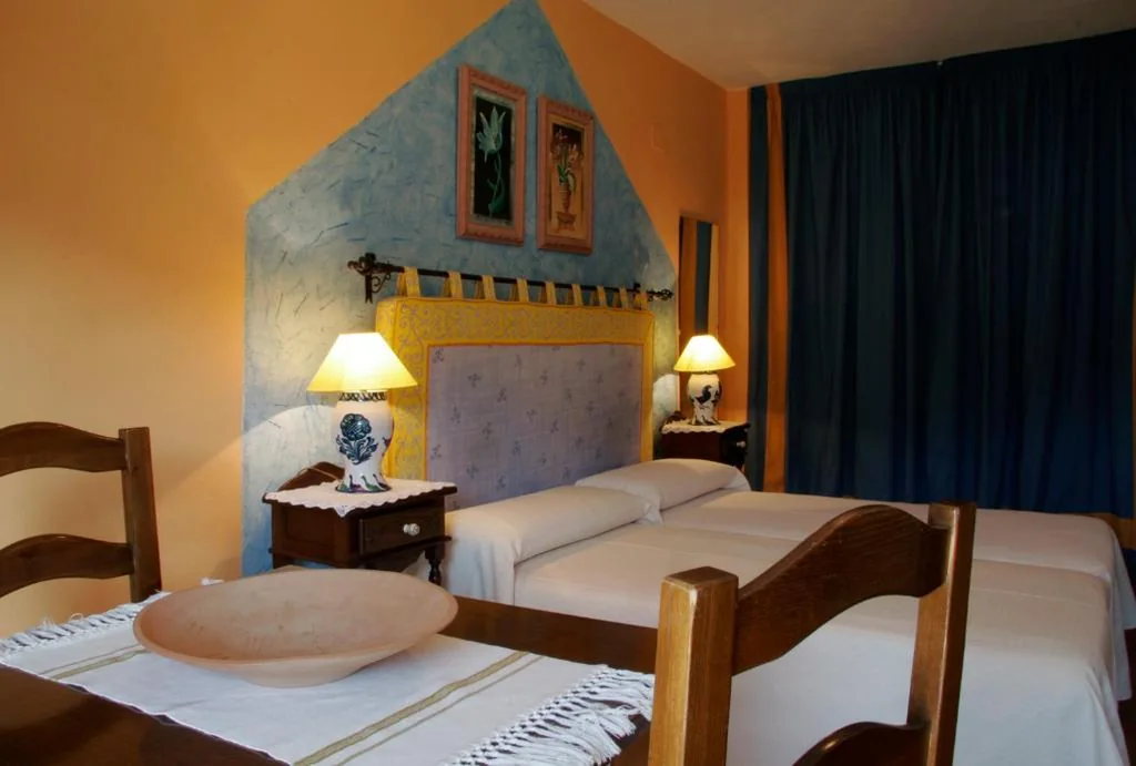 Quarto Duplo — Hotel De Mecina Fondales