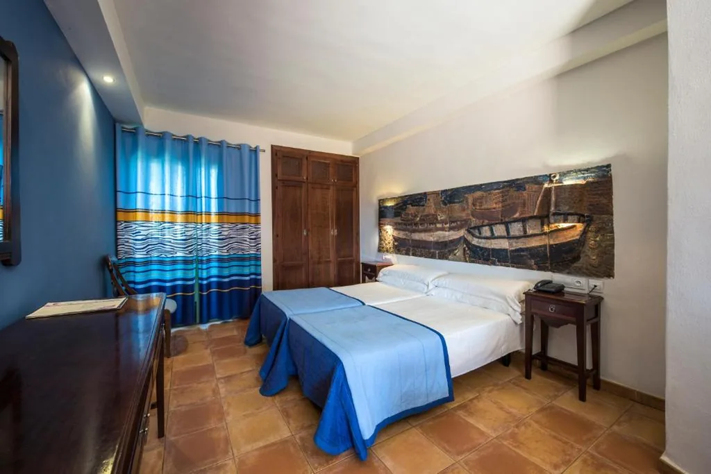Fuga romantica — Hotel de Naturaleza Rodalquilar & Spa Cabo de Gata