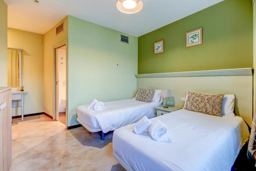 Habitación Triple — Hotel de Riu Boutique