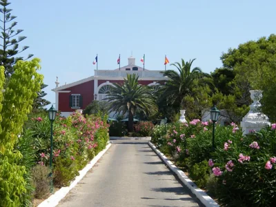 Hotel del Almirante — 写真 11