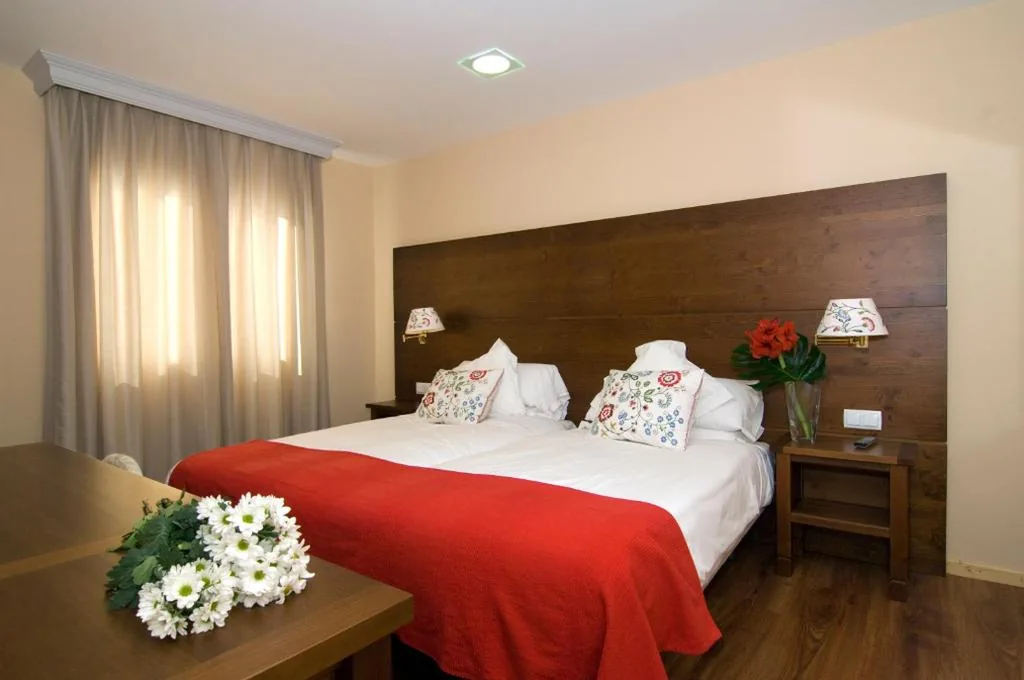 Superior Double Room - 2 Beds — Hotel del Carme