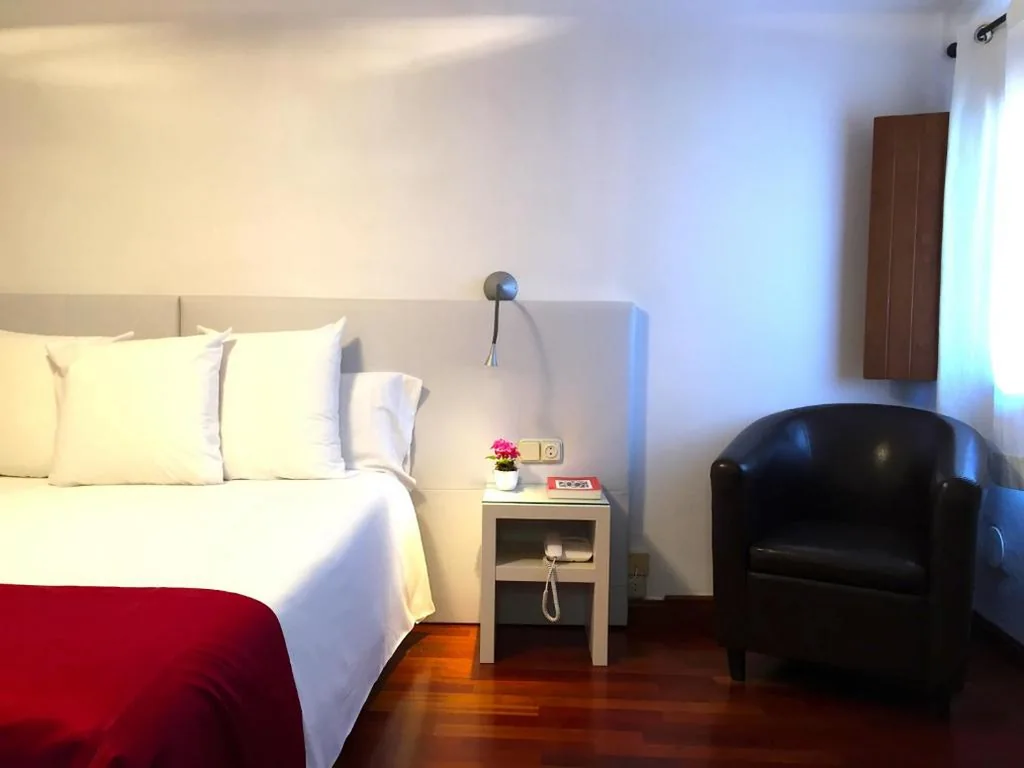 Habitación Individual con acceso al spa — Hotel Del Lago
