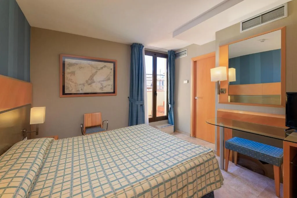 Habitación Doble con terraza - 1 o 2 camas — Hotel del Mar