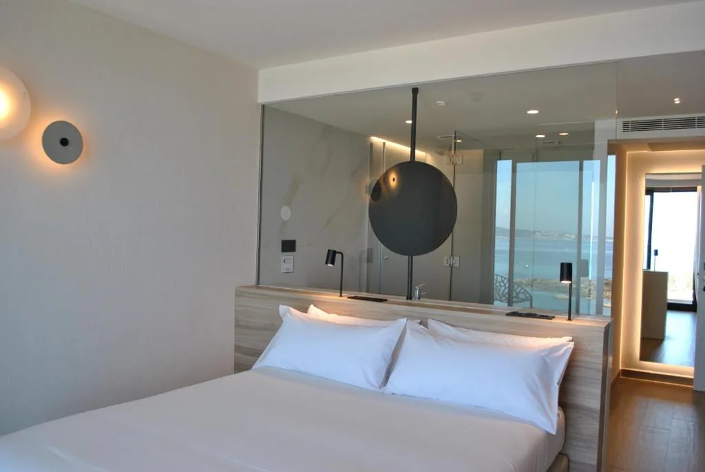 海景高级双人间（带露台） — Hotel Delfin Azul