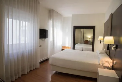 Hotel Delta — foto 2