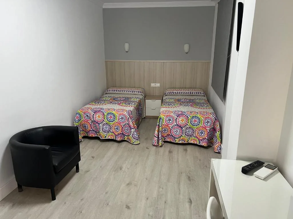 Habitación Doble - 2 camas — Hotel Dila