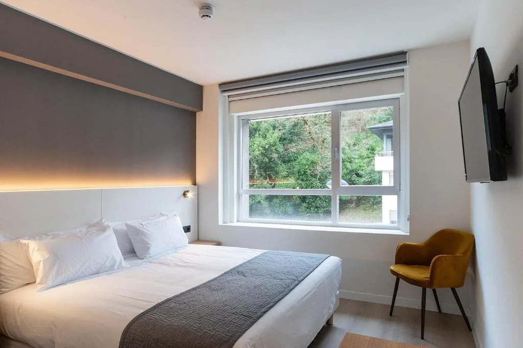 ダブルルーム — Hotel Distrito Oeste by Limehome
