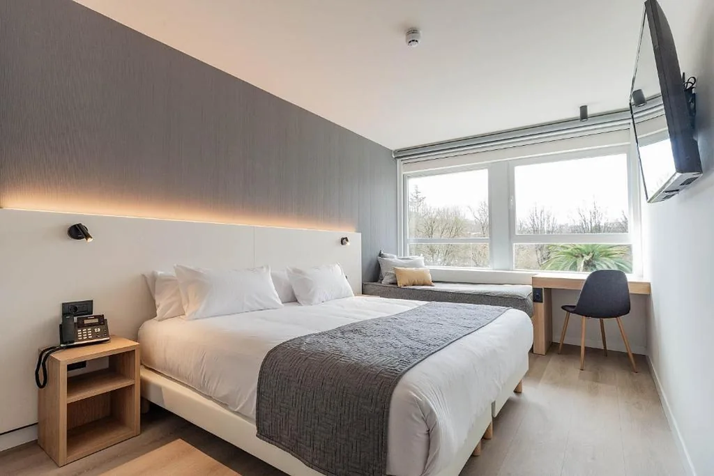 トリプルルーム — Hotel Distrito Oeste by Limehome