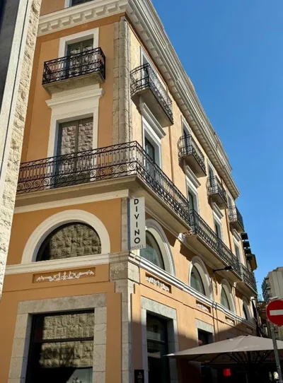 Hotel Divino Figueres by Fimedhotels — 照片 9