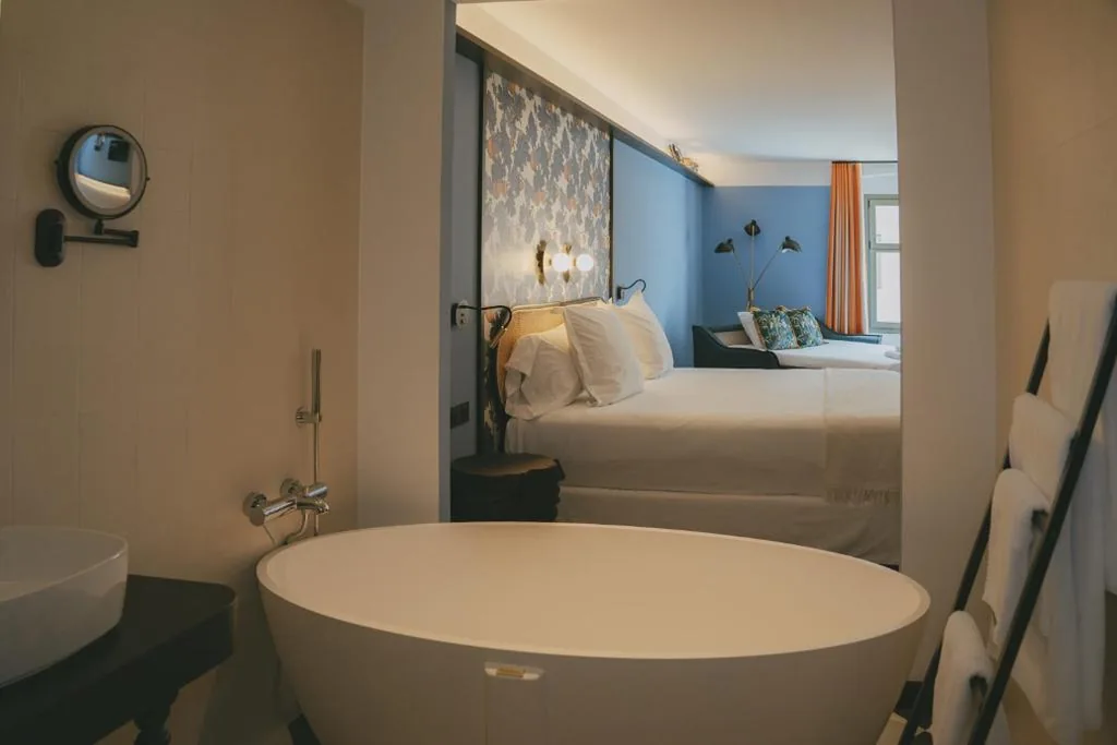 Junior套房 — Hotel Divino Figueres by Fimedhotels