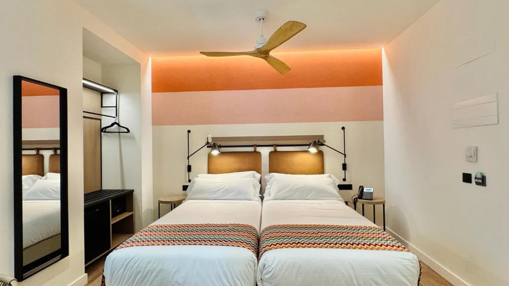 Habitación Triple — Hotel Doho