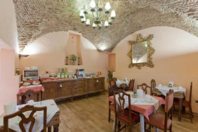 Hotel Don Carlos Cáceres — 写真 4