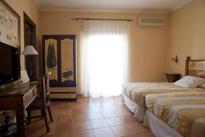 Hotel Don Carlos Cáceres — 写真 7