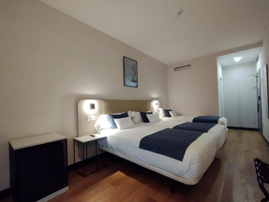 Habitación Doble Familiar — Hotel Don Jaime 54