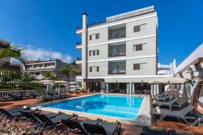 Hotel Don Manolito — Foto 4