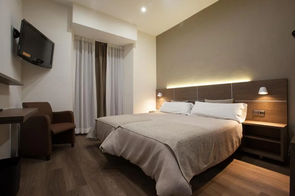 Doppelzimmer – 1 oder 2 Betten — Hotel Don Paco