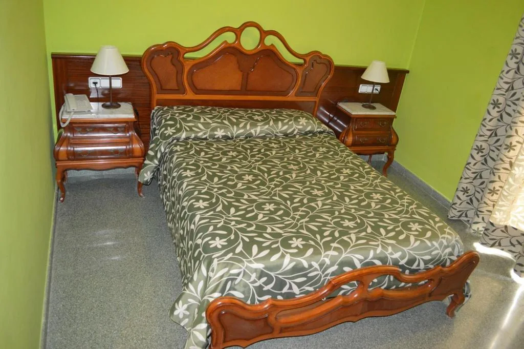 Double Room — Hotel Don Pelayo