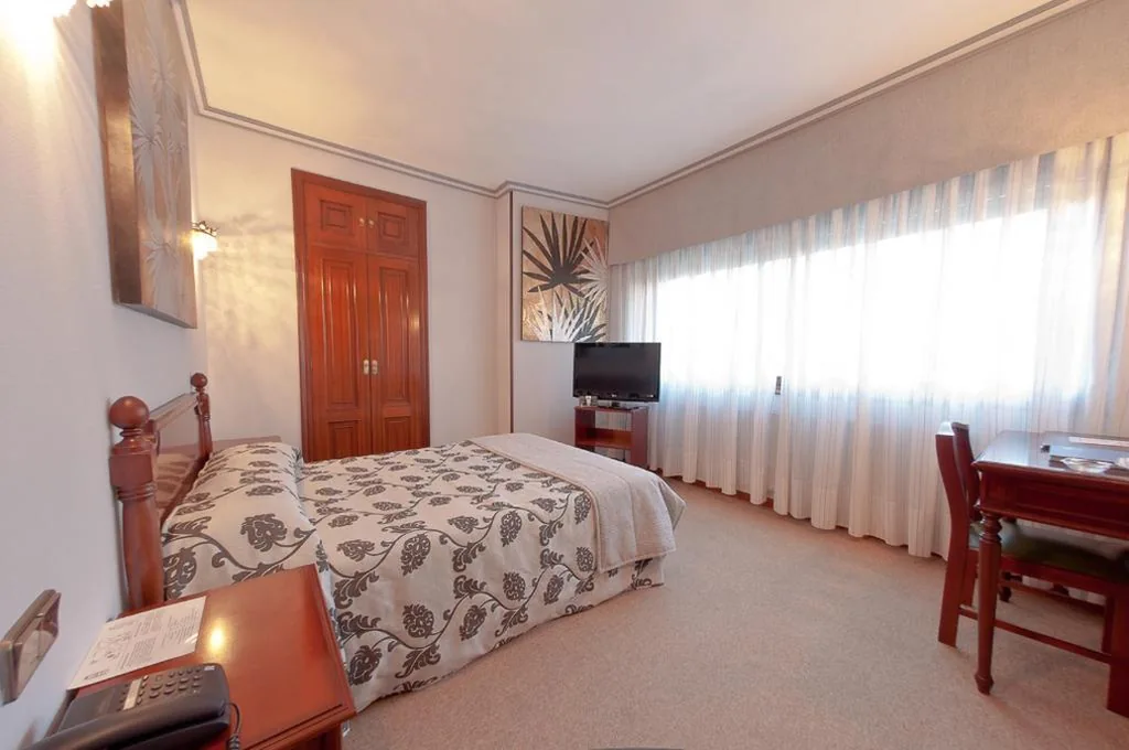 Habitación Doble Superior - 1 o 2 camas — Hotel Don Pepe
