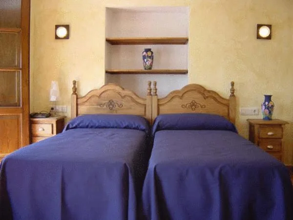 Tweepersoonskamer met 2 aparte bedden — Hotel Don Pero