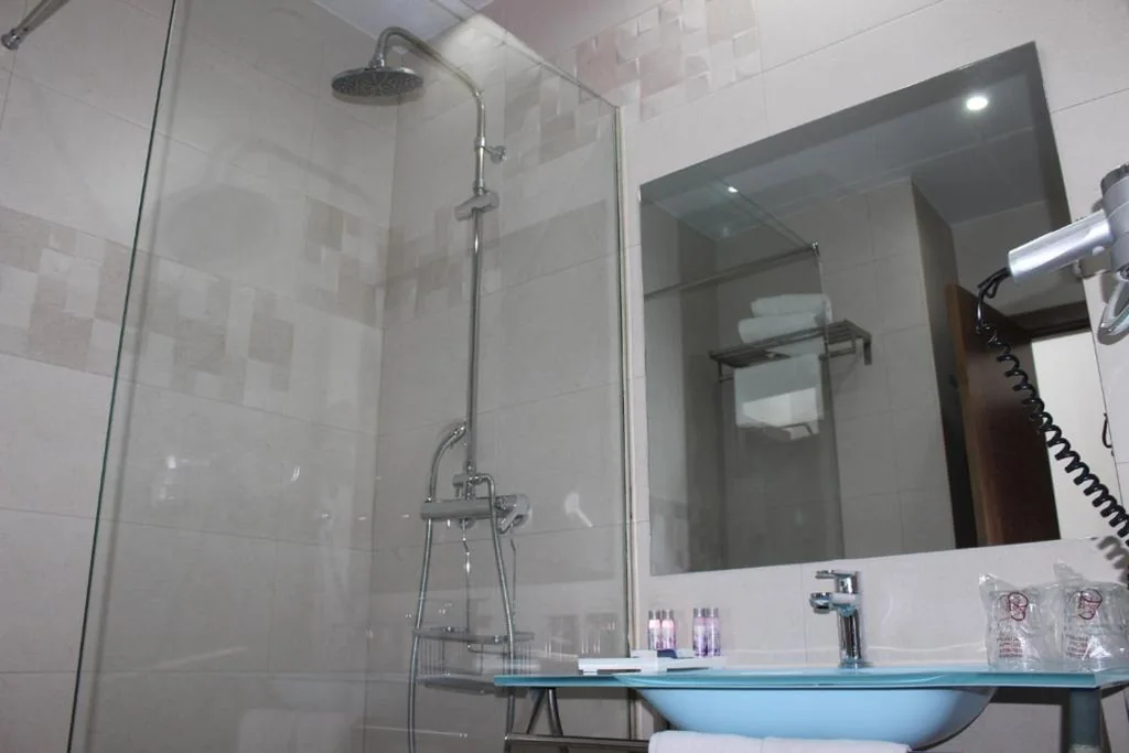 Habitación Doble — HOTEL DON RAMIRO