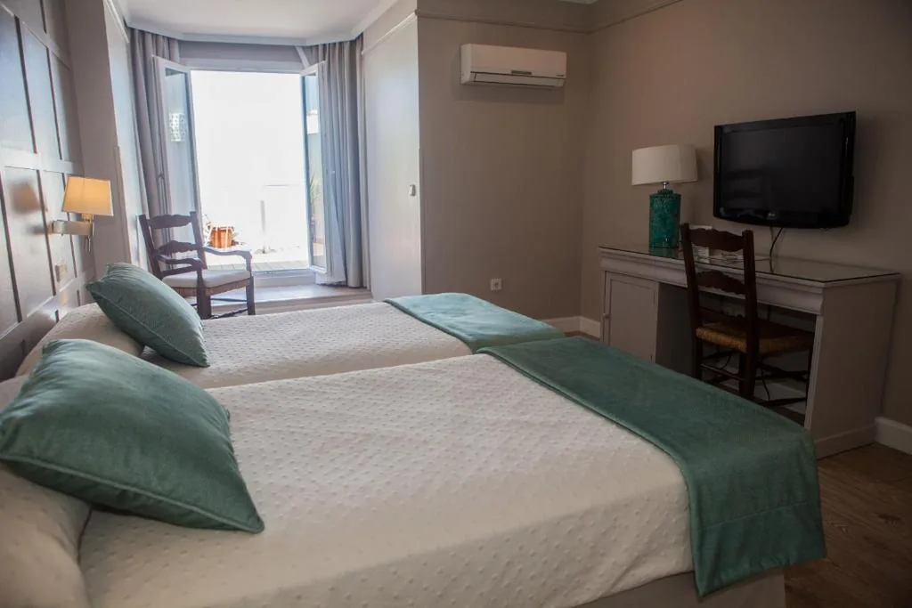 Habitación Doble con terraza - 1 o 2 camas — Hotel Doña Blanca