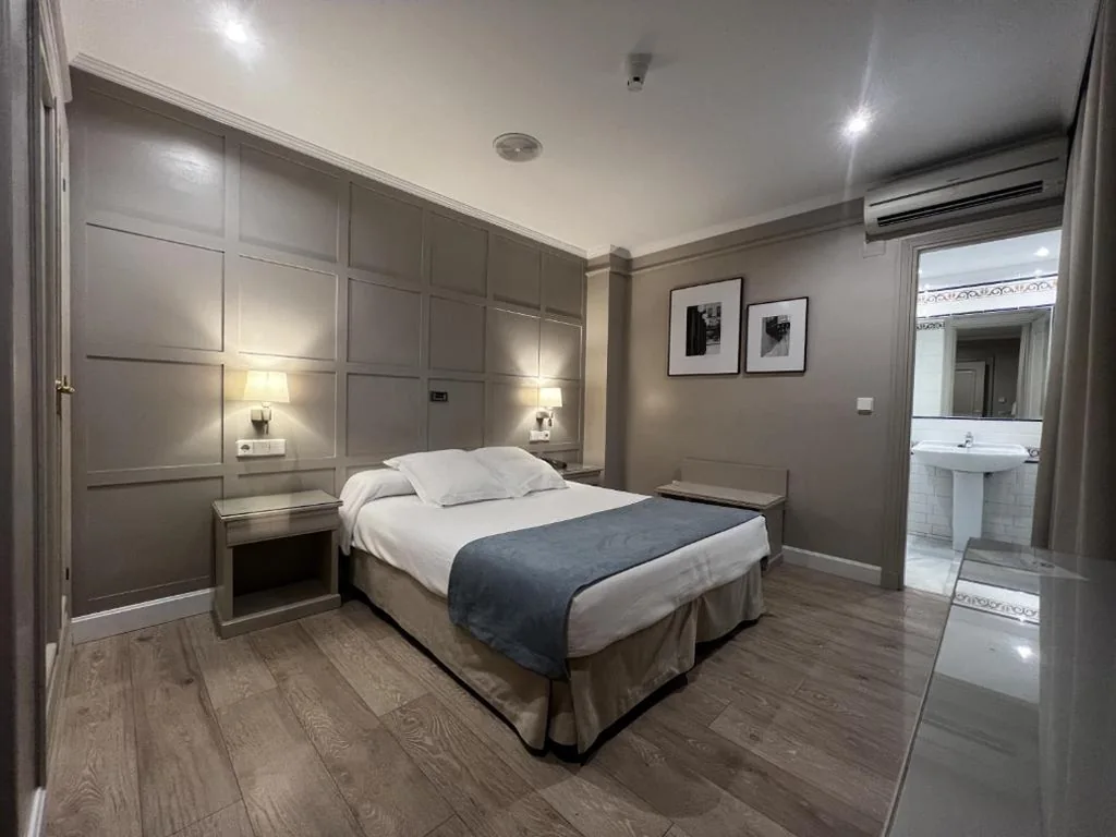 Habitación Doble Interior — Hotel Doña Blanca