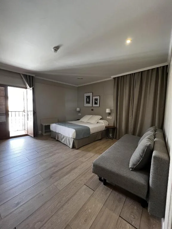 Habitación Estándar - 1 cama grande — Hotel Doña Blanca