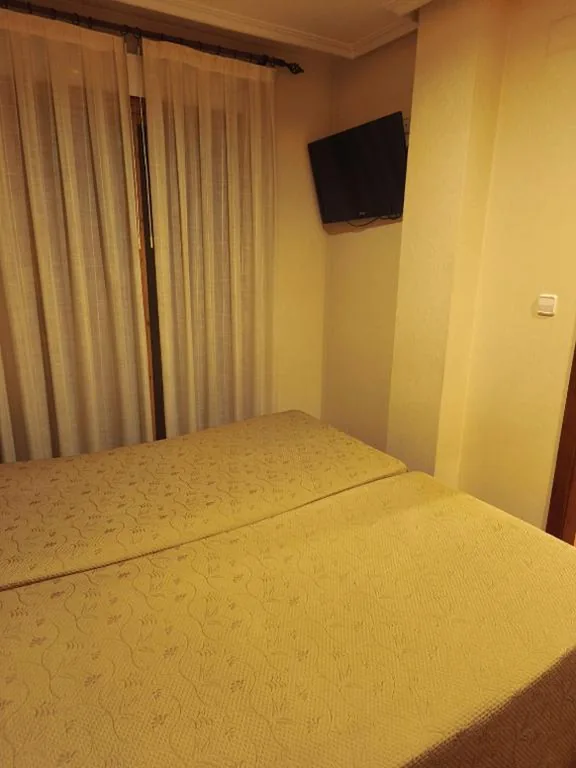Double Room - 1 or 2 Beds — HOTEL Doña Isabel