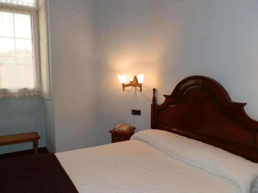 Habitación Doble - 1 o 2 camas — Hotel Doña Nieves