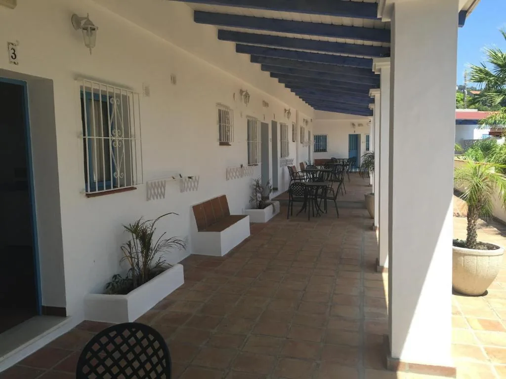 Superior-Apartment — Hotel Dulce Nombre - Tarifa - Parking Gratis