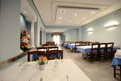 Hotel Duque de Calabria — foto 4