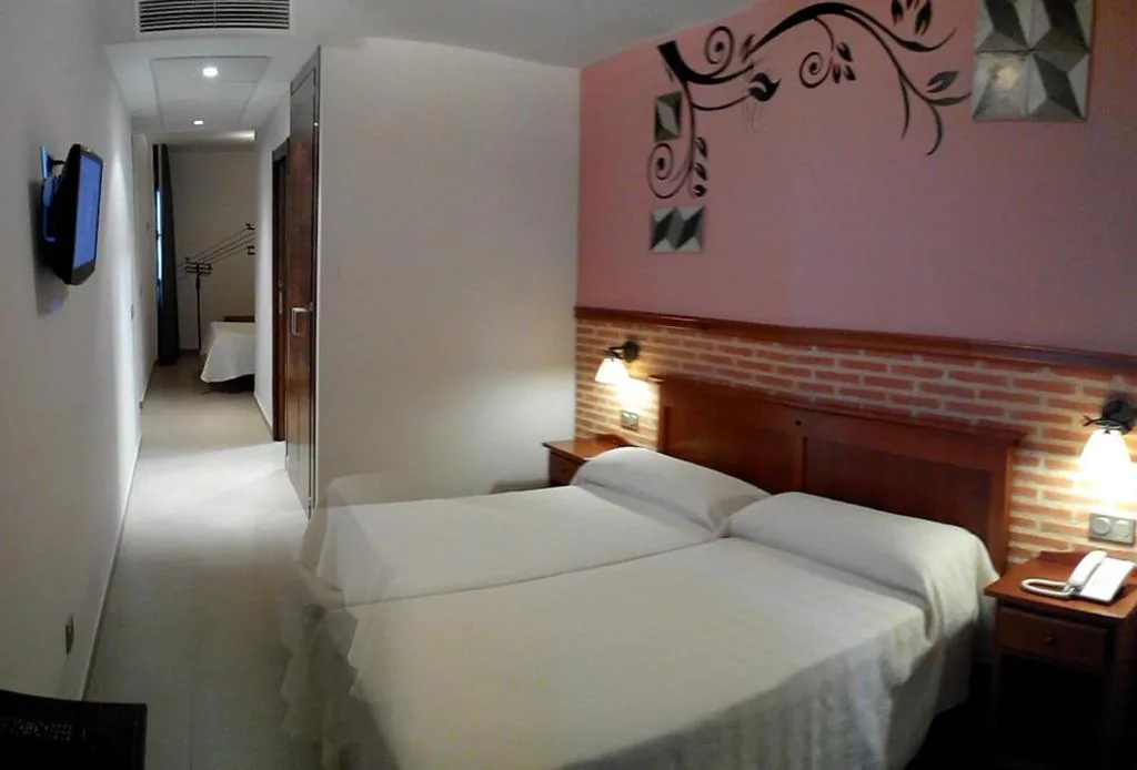 Vierpersoonskamer — Hotel Ecologico Toral