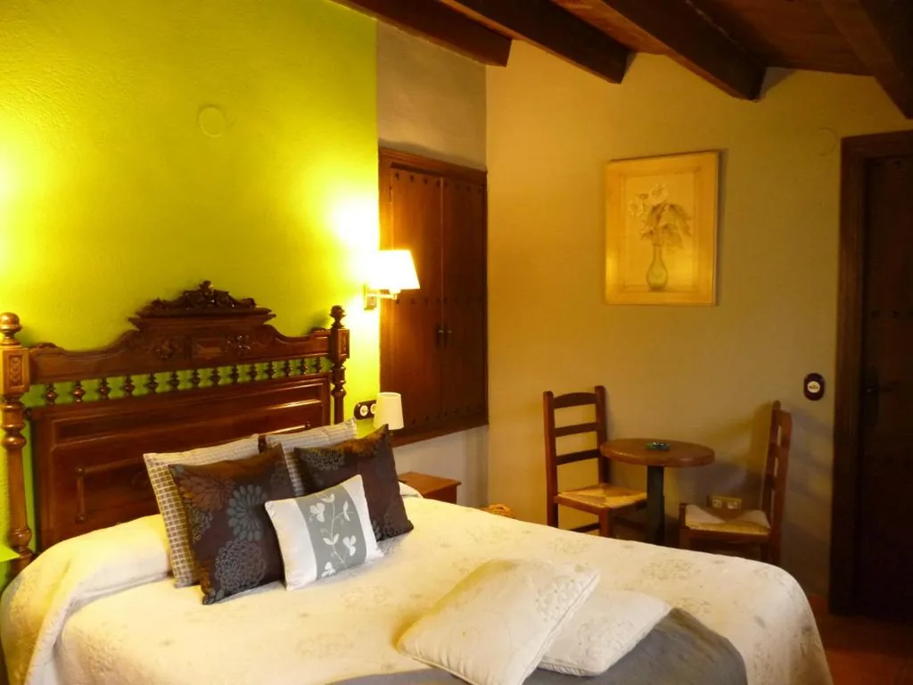 Habitación Doble con bañera de hidromasaje — Hotel el Cantón Rural
