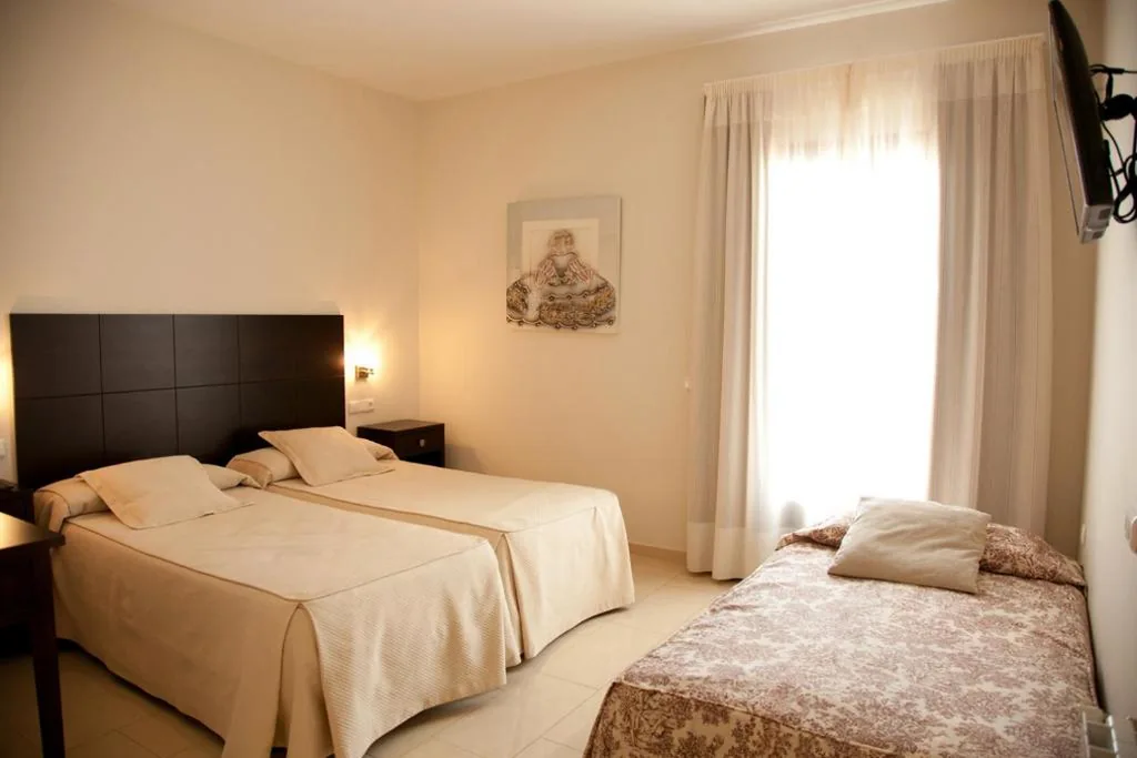 Chambre Triple — Hotel El Capricho