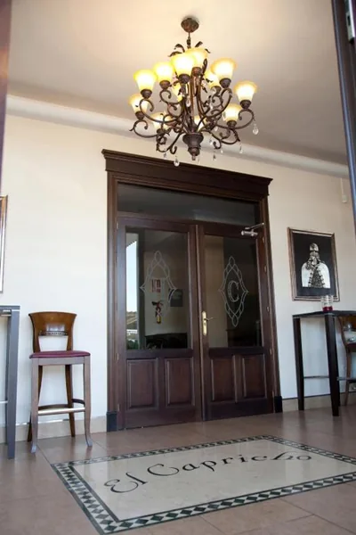 Hotel El Capricho — photo 10