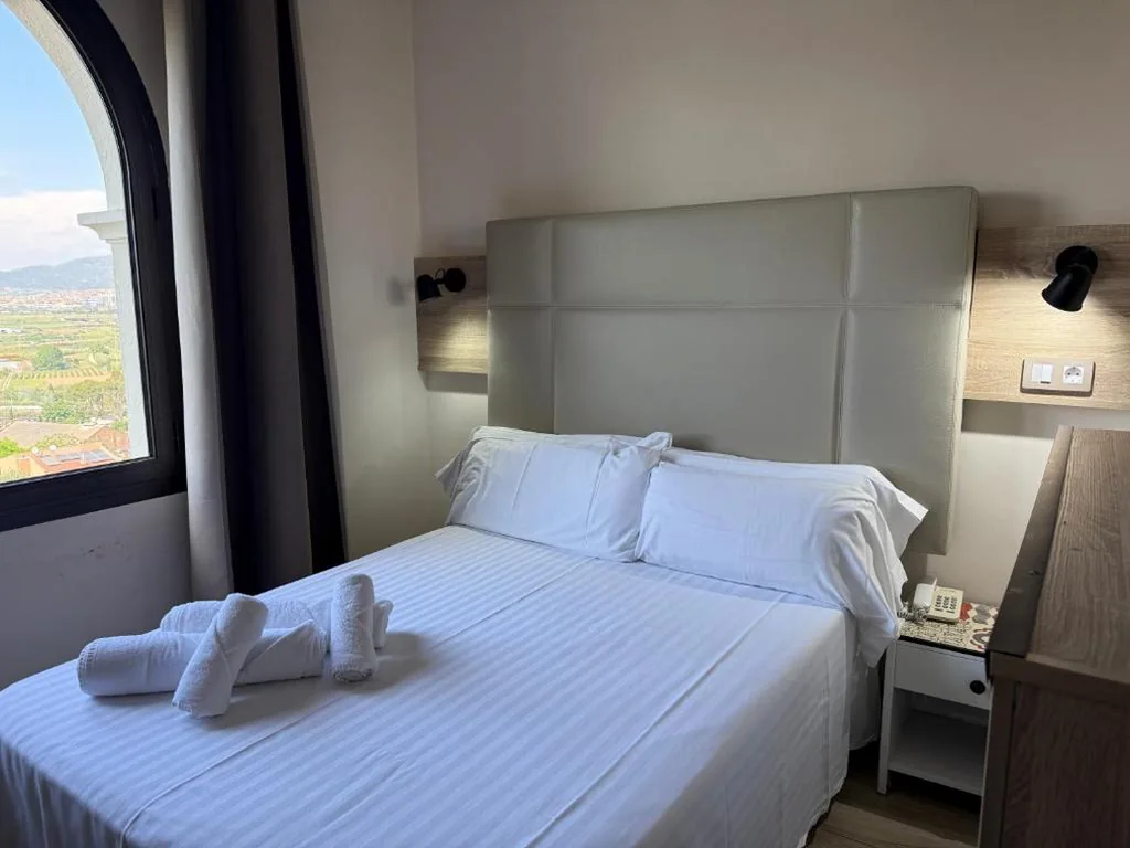 Habitación Individual — Hotel El Castell