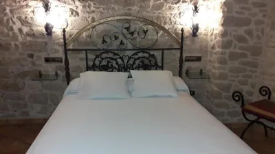 HOTEL EL CASTELL — Foto 9