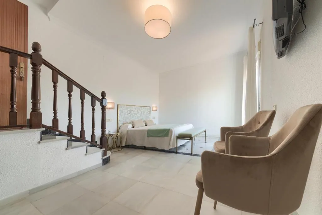 Habitación Doble con terraza - 1 o 2 camas — Hotel El Convento