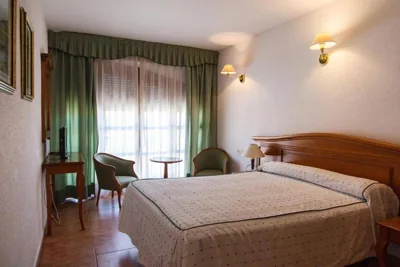 Hotel El Gamo — foto 9