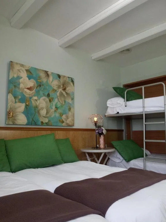 Habitación cuádruple — Hotel El Guerra