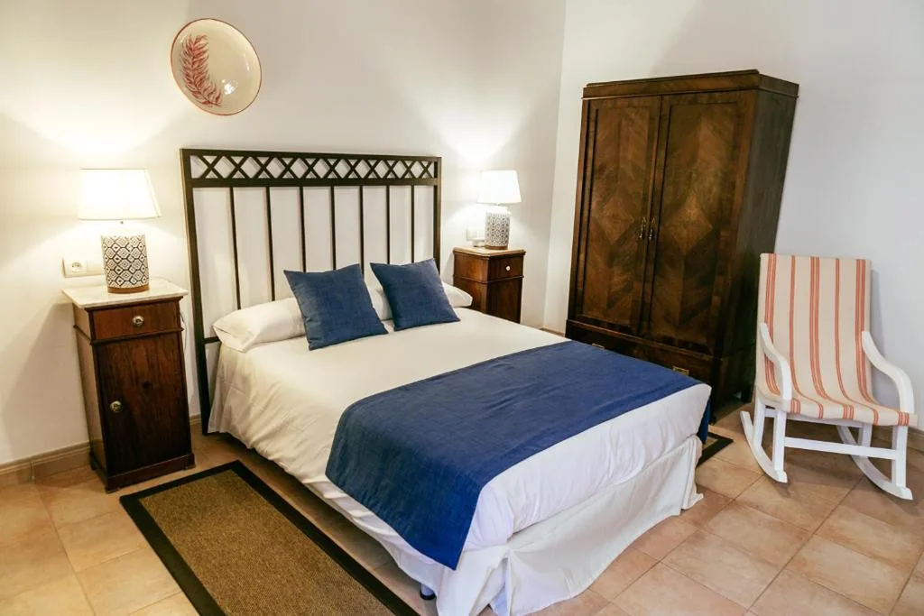 Camera matrimoniale economica — Hotel El Guía