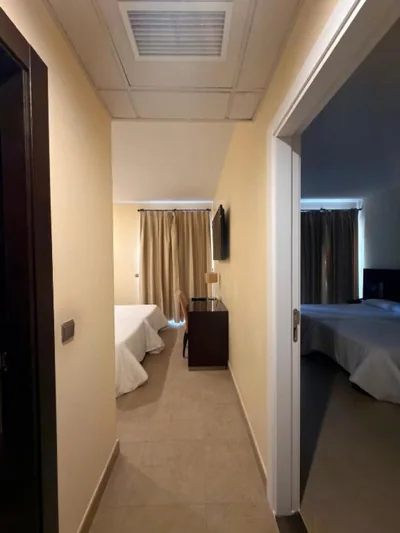 Hotel El Mesón — Foto 7