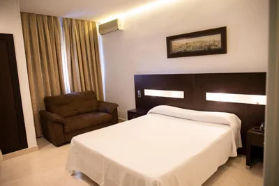 Hotel El Mesón — Foto 9