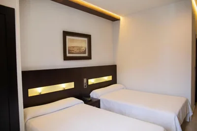 Hotel El Mesón — Foto 12