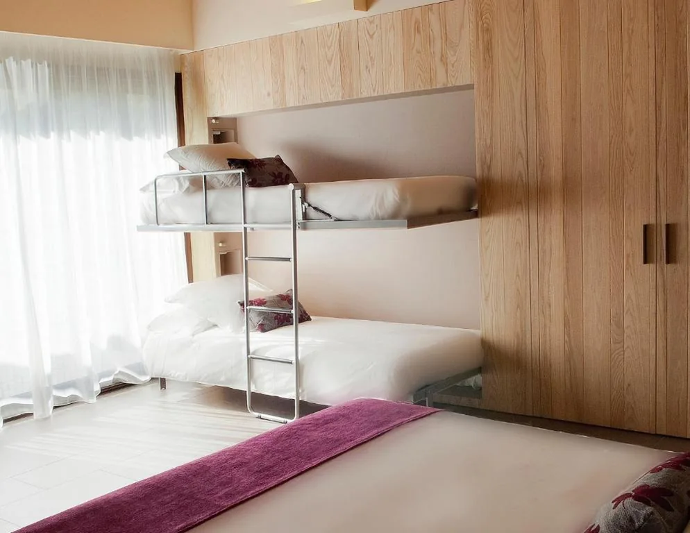 Superior-Vierbettzimmer — Hotel El Molí