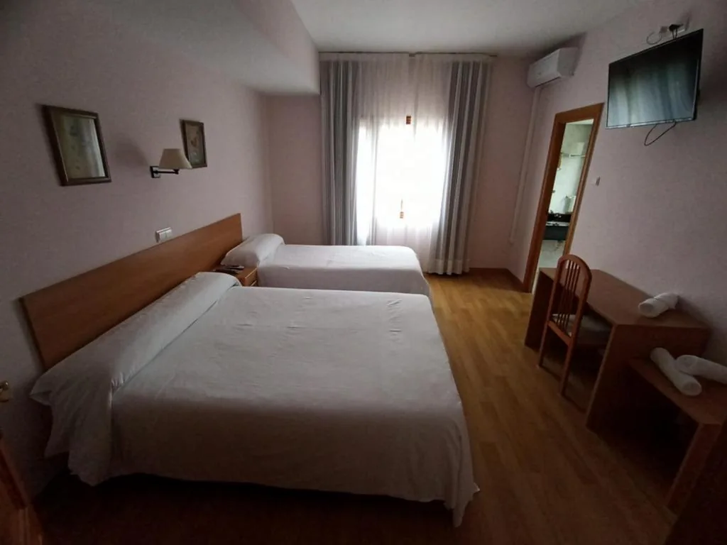 Camera Tripla — HOTEL EL MOLINO DE PANCORBO