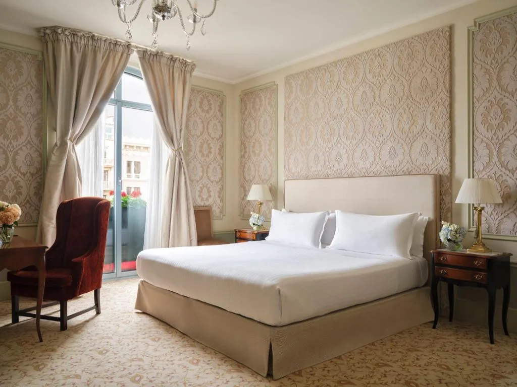 Camera Doppia Classica — Hotel El Palace Barcelona