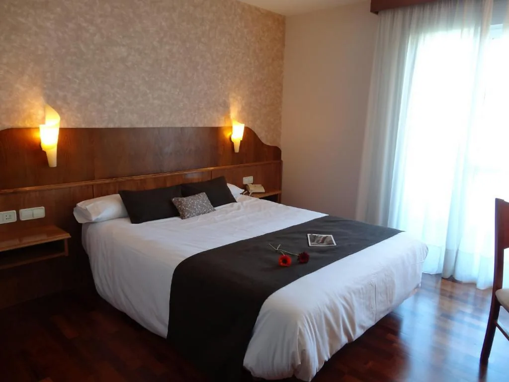 Habitación Doble con terraza — Hotel El Pescador