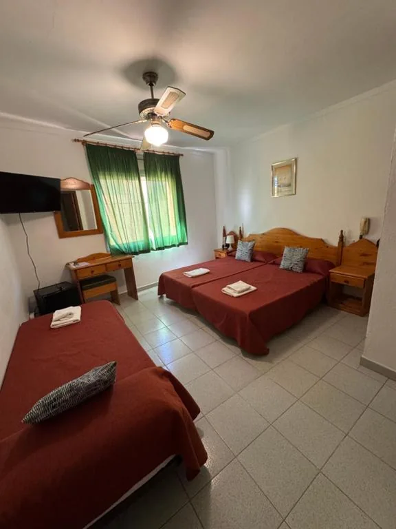 Habitación Triple — Hotel El Pescador